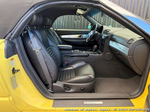 Used 2002 Ford Thunderbird Deluxe image 32
