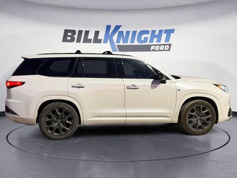 Used 2024 Lexus TX 500h AWD image 6