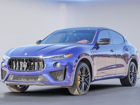 Certified 2022 Maserati Levante Modena S image 9