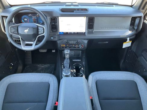 New 2025 Ford Bronco 2-Door image 44