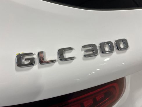 Used 2021 Mercedes-Benz GLC 300 image 33