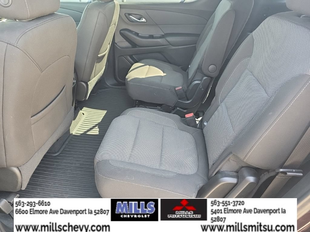 Used 2023 Chevrolet Traverse LT AWD/4WD image 15