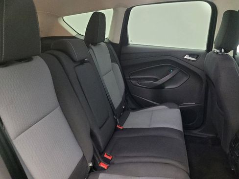 Used 2018 Ford Escape SE image 18