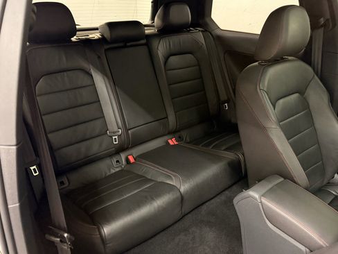 Used 2015 Volkswagen GTI SE w/ Lighting Package (SEL) image 36