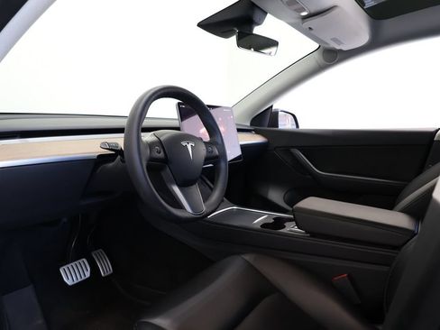 Used 2022 Tesla Model Y Performance AWD/4WD image 17