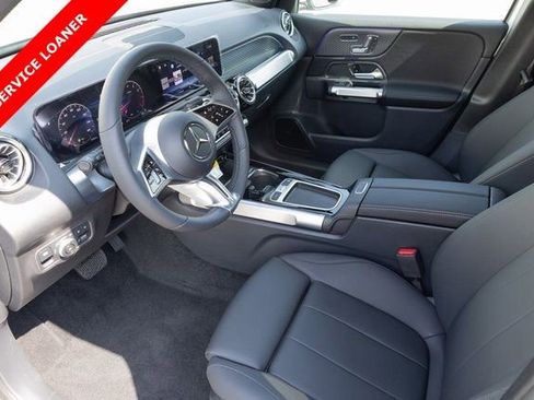 Certified 2025 Mercedes-Benz GLB 250 GLB 250 image 2