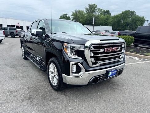 Used 2019 GMC Sierra 1500 SLT w/ SLT Premium Package AWD/4WD image 8