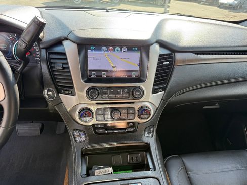 Used 2019 GMC Yukon Denali image 26