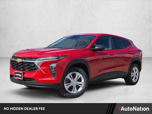 New 2026 Chevrolet Trax LS FWD image 1
