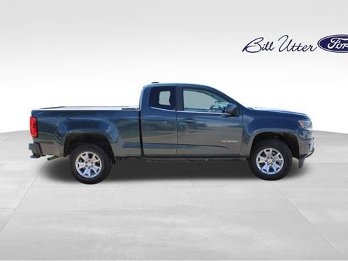 Used 2020 Chevrolet Colorado LT w/ LT Convenience Package RWD image 4