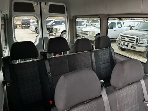 Used 2014 Mercedes-Benz Sprinter 2500 image 23