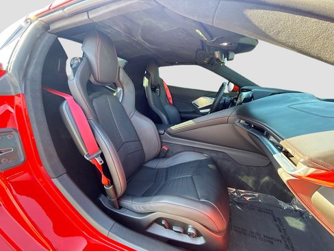 Used 2023 Chevrolet Corvette Z06 image 15