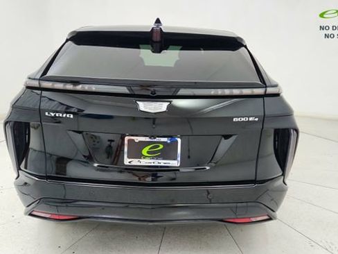 Used 2024 Cadillac Lyriq Sport w/ Nappa Leather Package image 10