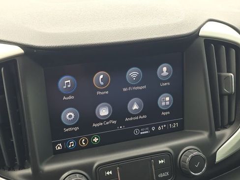 Used 2022 GMC Terrain SLT image 29