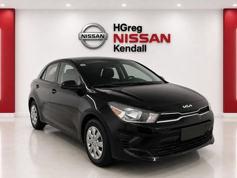 Used 2023 Kia Rio S FWD image 3