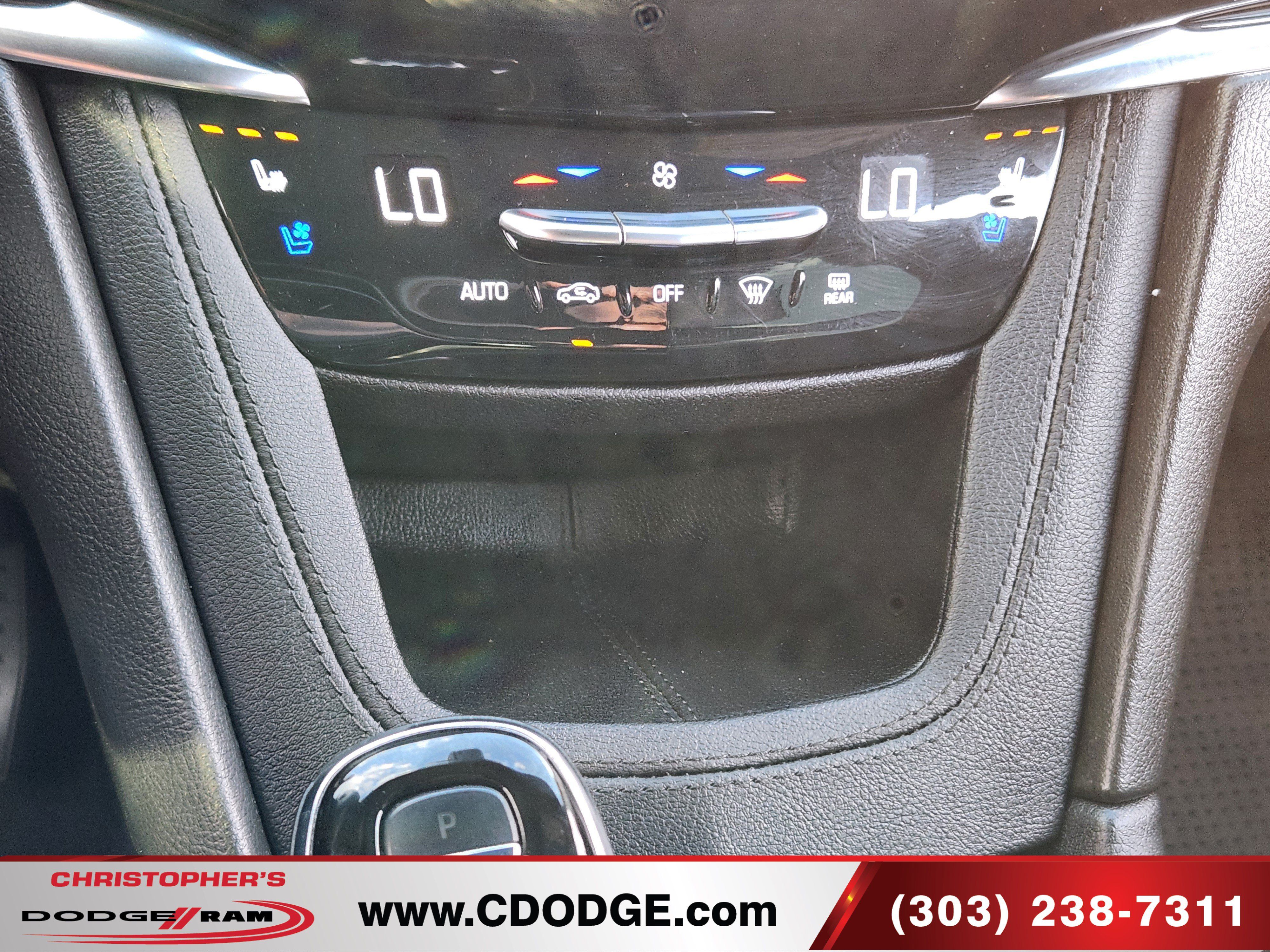 Used 2022 Cadillac XT6 Premium Luxury w/ Platinum Package AWD/4WD image 28