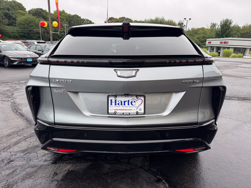 Used 2025 Cadillac Lyriq Sport AWD/4WD image 6
