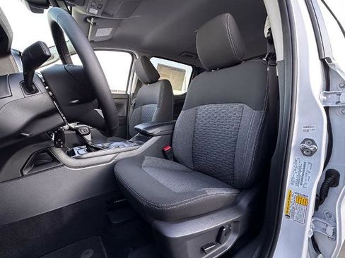 New 2025 Ford Ranger XLT w/ Equipment Group 301A High image 4