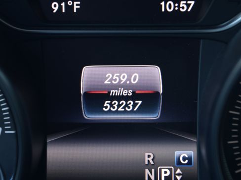 Used 2018 Mercedes-Benz CLA 250 4MATIC image 20