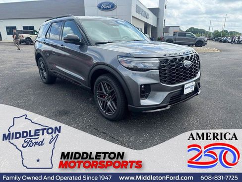 New 2026 Ford Explorer ST-Line w/ ST-Line Street Pack AWD/4WD image 1