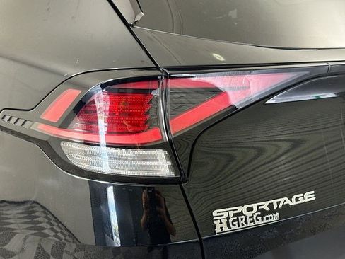 Used 2023 Kia Sportage EX FWD image 36