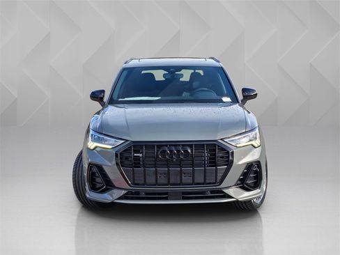 New 2025 Audi Q3 2.0T Premium Plus image 2