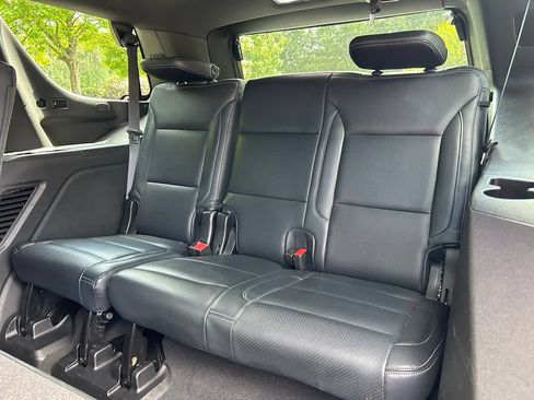 Used 2024 Chevrolet Tahoe LS RWD image 41