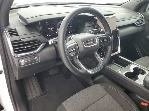 Used 2025 GMC Acadia Elevation FWD image 21