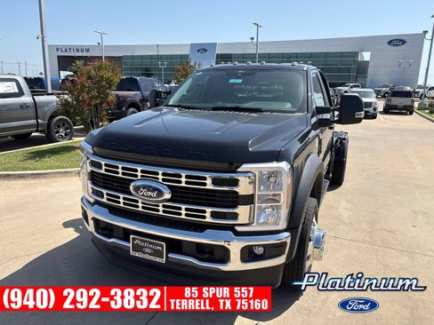 New 2026 Ford F450 XLT w/ XLT Value Package AWD/4WD image 1