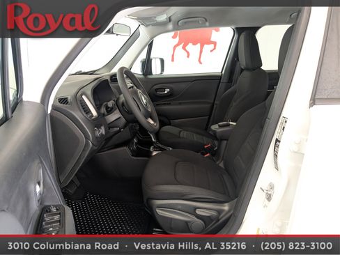 Used 2022 Jeep Renegade Latitude image 17