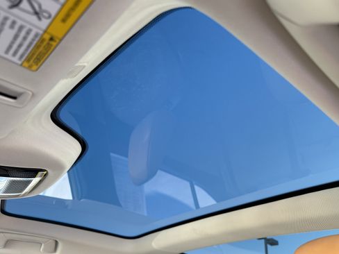 Certified 2023 Lexus RZ 450e Premium image 20