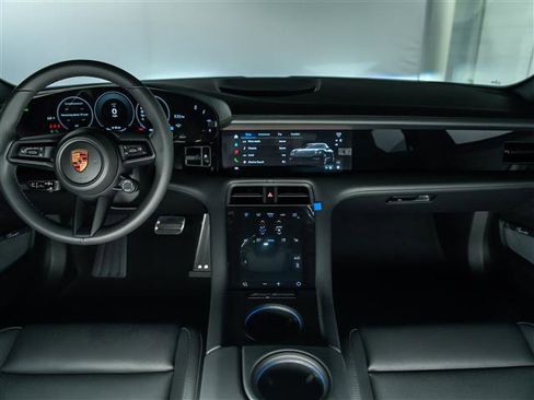 New 2026 Porsche Taycan 4S image 18