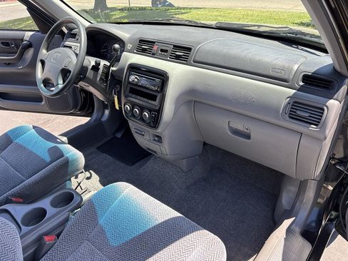 Used 1998 Honda CR-V LX image 33