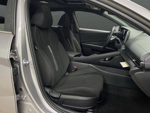 New 2026 Hyundai Elantra SEL Sport image 29