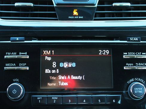 Used 2014 Nissan Altima 2.5 SL w/ Moonroof Package image 15