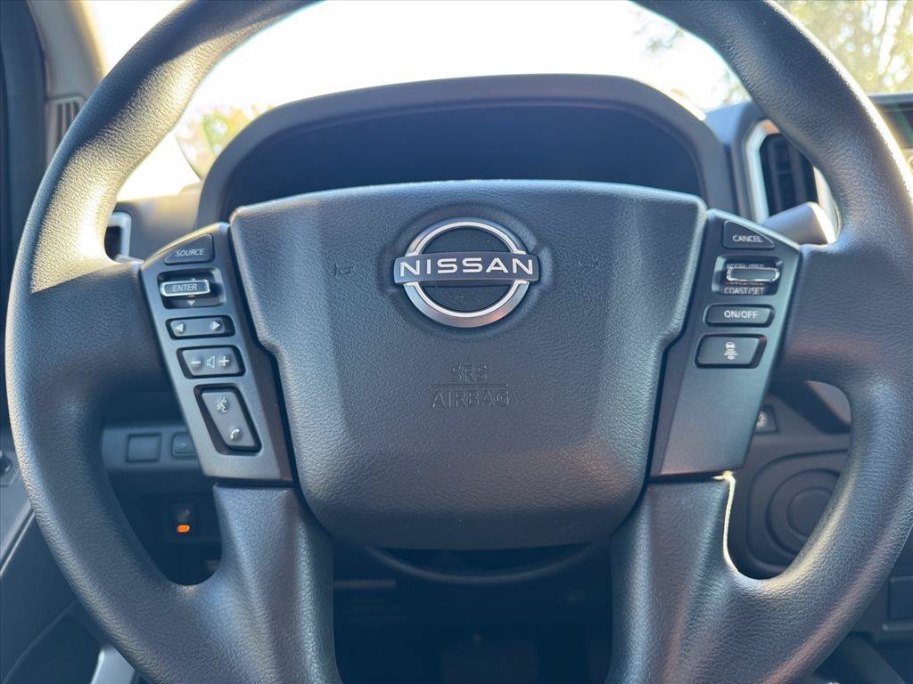 Certified 2025 Nissan Frontier SV RWD image 15