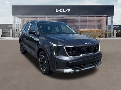 New 2025 Kia Sorento S w/ Panoramic Sunroof Package