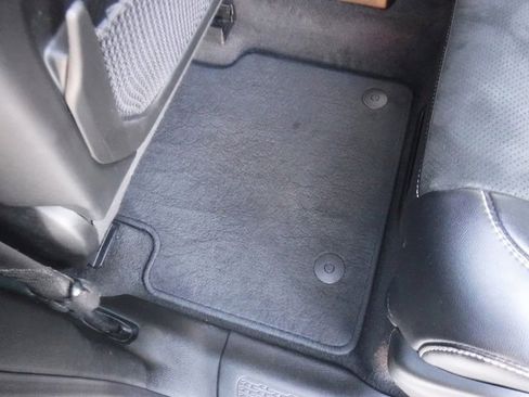 Used 2021 Jeep Grand Cherokee L Laredo image 38