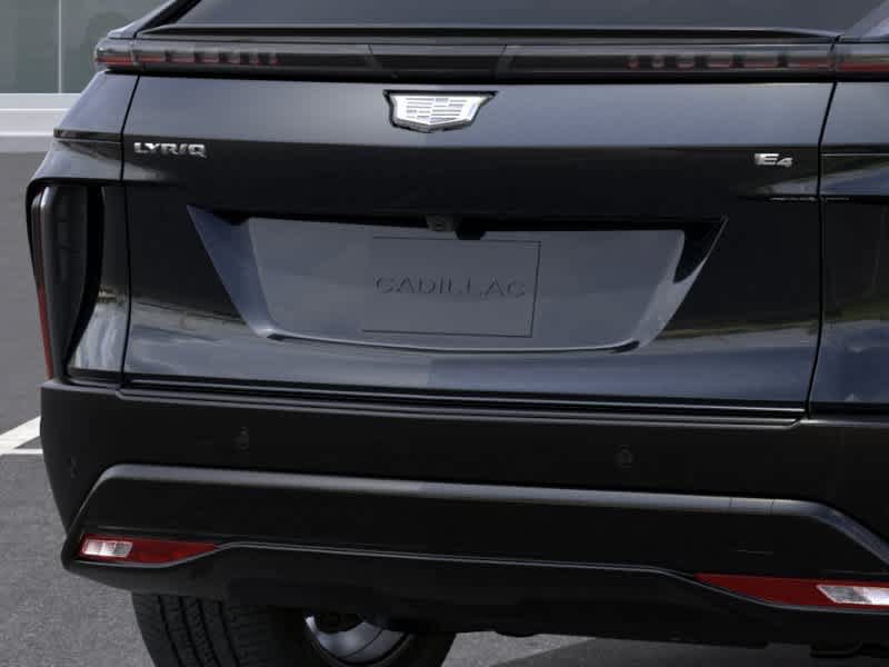 Used 2027 Cadillac Lyriq Sport w/ LPO, Floor Liner Package AWD/4WD image 14