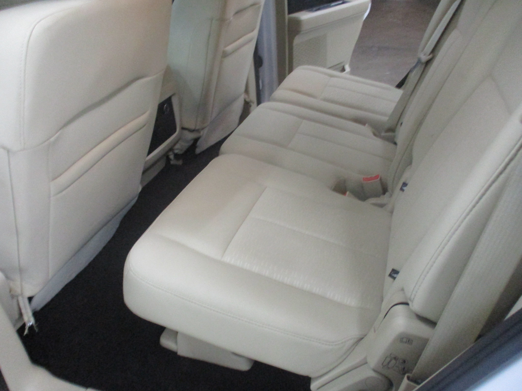 Used 2016 Ford Expedition XL AWD/4WD image 12