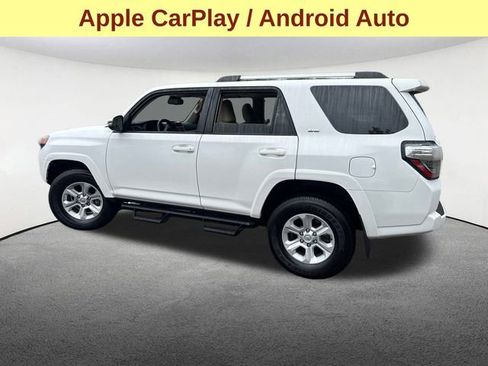 Used 2022 Toyota 4Runner SR5 Premium image 8