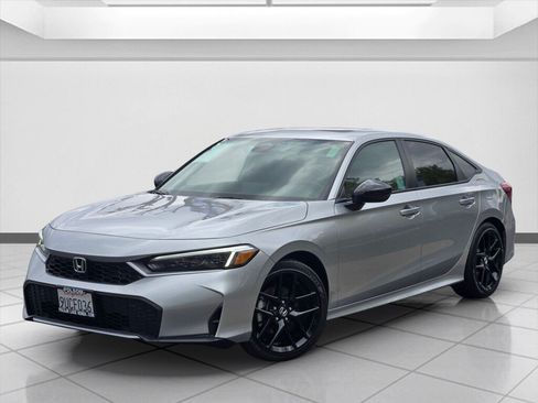 Certified 2025 Honda Civic Sport image 9