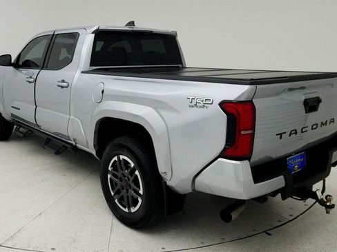 Used 2024 Toyota Tacoma TRD Sport RWD image 6