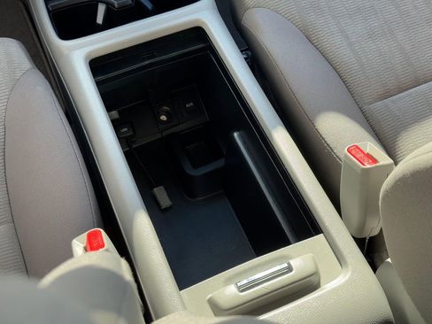 Used 2014 Honda CR-V LX image 25