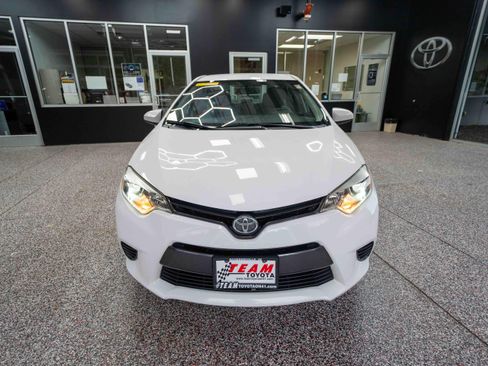 Used 2015 Toyota Corolla LE FWD image 6