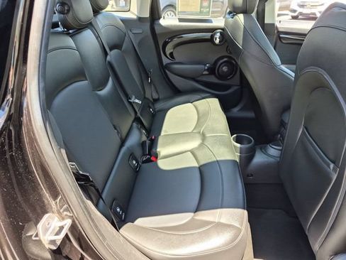 Used 2020 MINI Cooper S w/ Premium Package FWD image 31