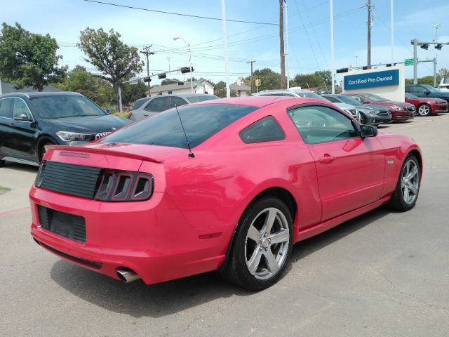Used 2013 Ford Mustang GT Premium RWD image 6