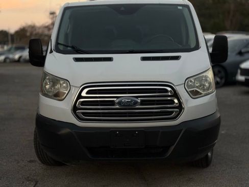 Used 2015 Ford Transit 150 XLT image 9
