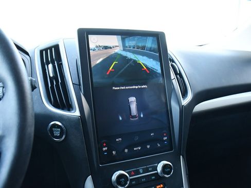 Used 2024 Ford Edge SEL w/ Convenience Package image 26