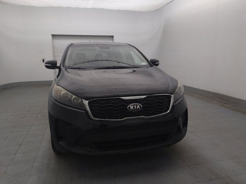 Used 2019 Kia Sorento FWD V6 image 14